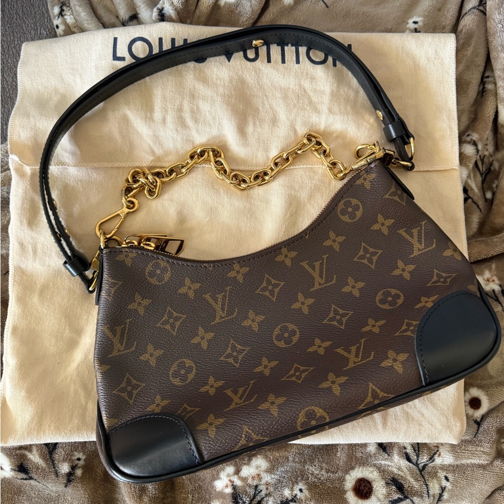 Louis Vuitton Boulogne PM Bag